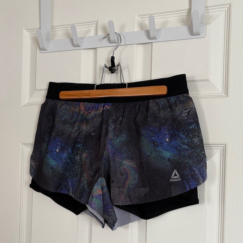 Reebok Women's Black Iridescent Print Athletic Shorts